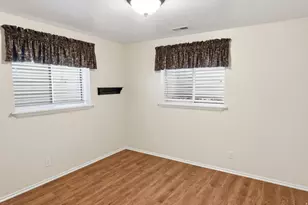 6102 S Clara Dr, Taylorsville, UT 84129 - Photo 33