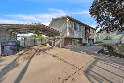 2264 S 100 W, Clearfield, UT 84015 - Photo 3