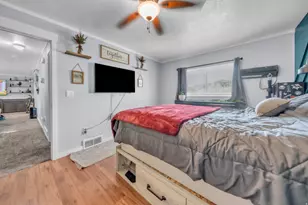 2264 S 100 W, Clearfield, UT 84015 - Photo 11