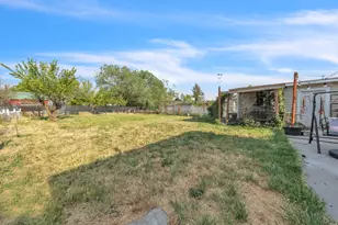 2264 S 100 W, Clearfield, UT 84015 - Photo 29