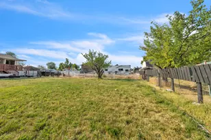 2264 S 100 W, Clearfield, UT 84015 - Photo 31