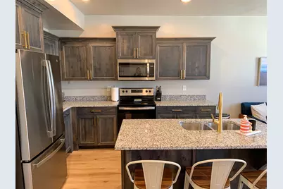 150 W Seasons Ln #5, Garden City, UT 84028 - Photo 23