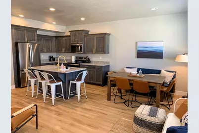 150 W Seasons Ln #5, Garden City, UT 84028 - Photo 21