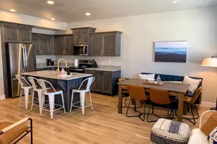 150 W Seasons Ln, Garden City, UT 84028 - Photo 21