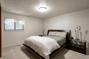 1510 E Chandler Dr N, Salt Lake City, UT 84103 - Photo 29