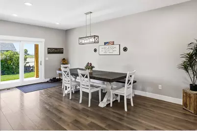10195 W 11600 N, Bothwell, UT 84337 - Photo 9
