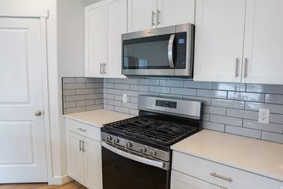1148 E Ballast Ln #30, Saratoga Springs, UT 84045 - Photo 5