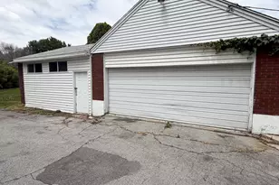 4910 S 900 E, Murray, UT 84117 - Photo 3