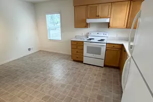 4910 S 900 E, Murray, UT 84117 - Photo 5