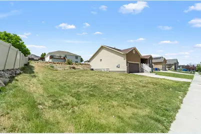 3973 S Lake Vista Dr, Saratoga Springs, UT 84045 - Photo 33