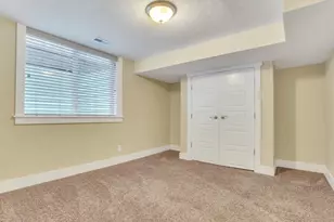 2483 E Elm Ave, Salt Lake City, UT 84109 - Photo 21