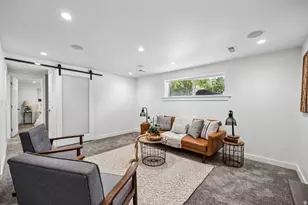 9662 S 520 E, Sandy, UT 84070 - Photo 15