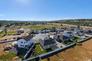 7312 S Harolds Way, South Weber, UT 84405 - Photo 15
