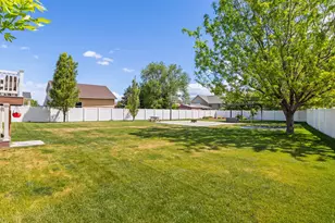 2543 S 2000 W, Syracuse, UT 84075 - Photo 39