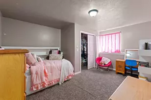 2543 S 2000 W, Syracuse, UT 84075 - Photo 31