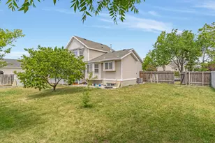 1975 W Sir Andrew Way N, Salt Lake City, UT 84116 - Photo 15
