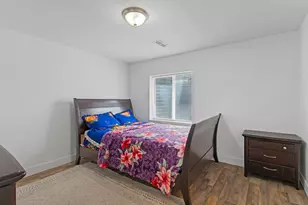 1975 W Sir Andrew Way N, Salt Lake City, UT 84116 - Photo 15