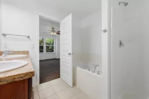 5422 W Fairgrove Ln S, West Valley, UT 84120 - Photo 23