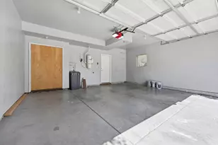 5422 W Fairgrove Ln S, West Valley, UT 84120 - Photo 29