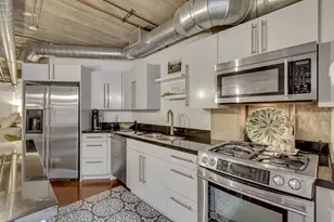 328 W 200 S, Salt Lake City, UT 84101 - Photo 13