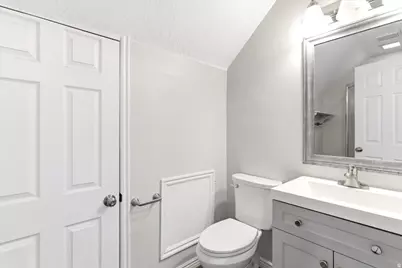 4685 S 3900 W, Roy, UT 84067 - Photo 15