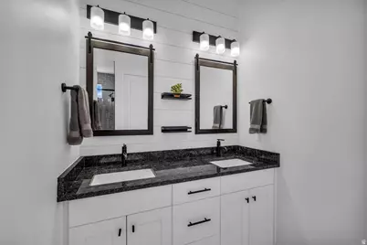 674 W Green Dr, Saint George, UT 84790 - Photo 15