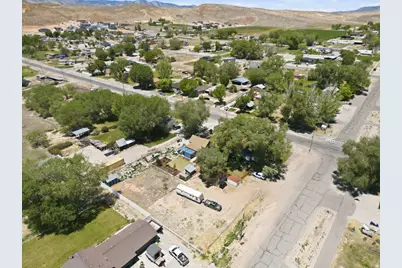 211 W 100 S, Gunnison, UT 84634 - Photo 11