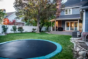 8862 S Cheshire Dr, Sandy, UT 84093 - Photo 7