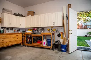 8862 S Cheshire Dr, Sandy, UT 84093 - Photo 27