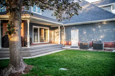 8862 S Cheshire Dr, Sandy, UT 84093 - Photo 11