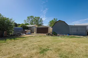 12366 S Mountain View Dr W, Riverton, UT 84065 - Photo 15