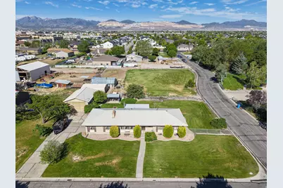 12366 S Mountain View Dr W, Riverton, UT 84065 - Photo 17