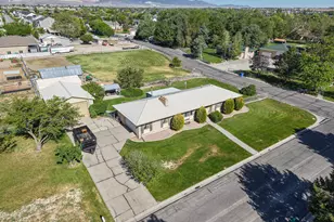 12366 S Mountain View Dr W, Riverton, UT 84065 - Photo 19
