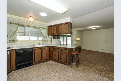 12366 S Mountain View Dr W, Riverton, UT 84065 - Photo 35