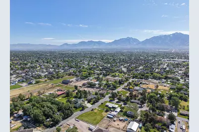 12366 S Mountain View Dr W, Riverton, UT 84065 - Photo 27