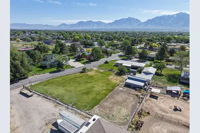 12366 S Mountain View Dr W, Riverton, UT 84065 - Photo 23