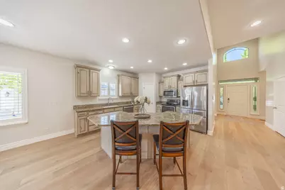 6822 S Triumph Ln, West Jordan, UT 84084 - Photo 17