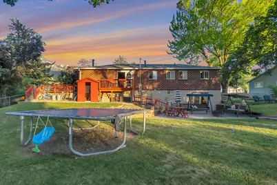 7680 S Dell Rd E, Salt Lake City, UT 84121 - Photo 19