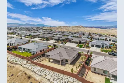 2128 E Honeycomb Dr, Saint George, UT 84790 - Photo 23