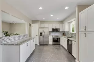 11858 S Cedar Ridge Rd, Sandy, UT 84094 - Photo 11