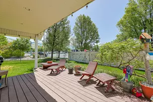 31 Village Square Rd, Centerville, UT 84014 - Photo 27