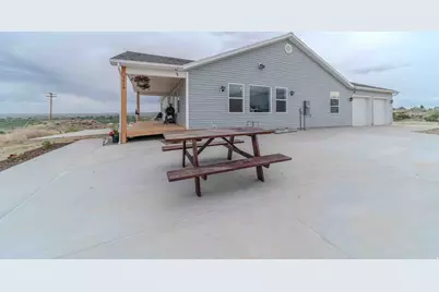 2029 W Mortensen Ln, Roosevelt, UT 84066 - Photo 7