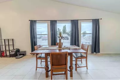 2029 W Mortensen Ln, Roosevelt, UT 84066 - Photo 9