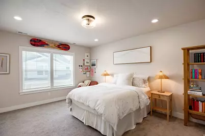 1323 E Weyburn Ln S, Holladay, UT 84117 - Photo 7