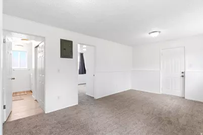 209 N 850 E, Layton, UT 84041 - Photo 15