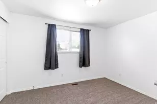 209 N 850 E, Layton, UT 84041 - Photo 11