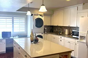 11159 S Via Encantada Way W, South Jordan, UT 84095 - Photo 37