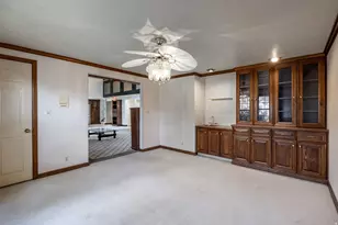 5529 S Woodcrest Dr E, Holladay, UT 84117 - Photo 13