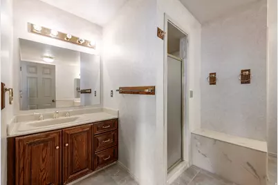 5529 S Woodcrest Dr E, Holladay, UT 84117 - Photo 21