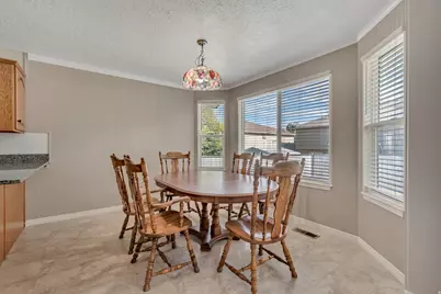 634 W 2325 N, Layton, UT 84041 - Photo 11